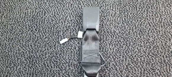 Porsche Macan (95B) Middle seatbelt buckle (rear) 95B857740A