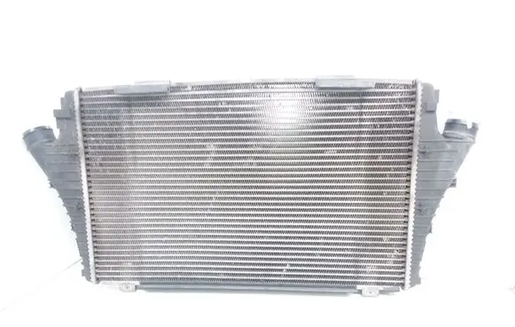 Opel Vectra C Intercooler radiator 