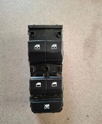 KIA Ceed Electric window control switch 93570J7620
