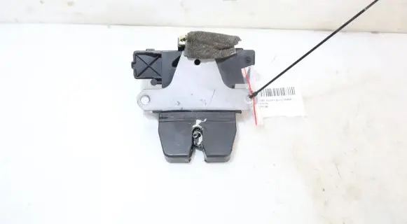 Volvo V50 Tailgate/trunk/boot lock/catch/latch