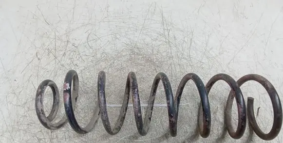 Volkswagen Polo III 6N 6N2 6NF Rear coil spring