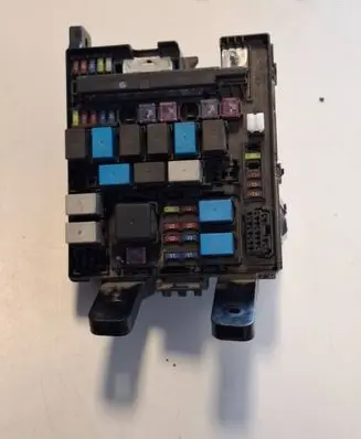 Hyundai ix35 Fuse module 914102Y984