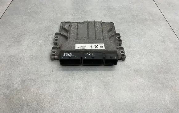 Nissan Juke I F15 Engine control unit/module 23710BV89B