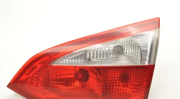 Ford Focus Tailgate rear/tail lights BM5113A602BC