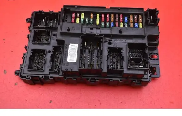 Ford Mondeo MK I Fuse box set GU5T15604