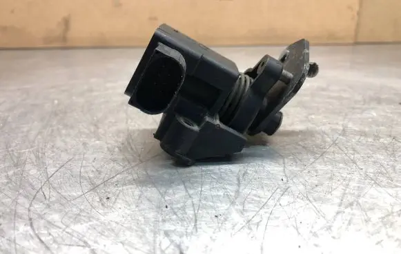 Mercedes-Benz ML W163 Accelerator throttle pedal A0125423317 A1633010220