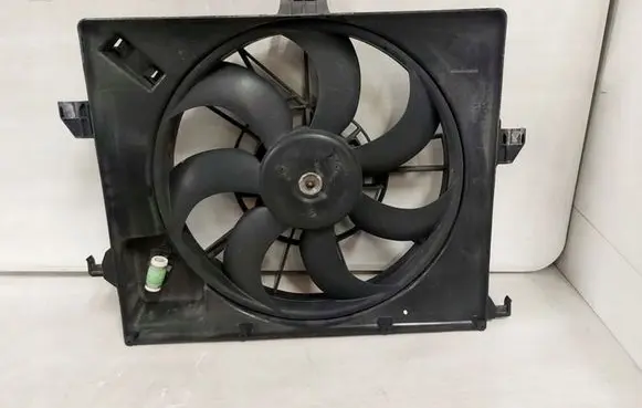 KIA Rio Electric radiator cooling fan