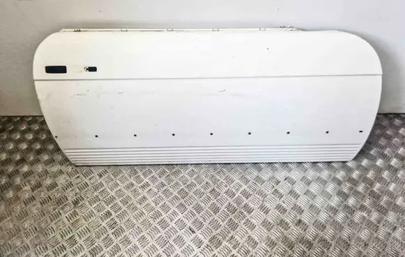 Door (2 Door Coupe)