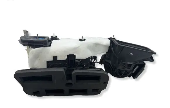 Maserati Levante Interior heater climate box assembly housing 670038354 06701003460 670100346