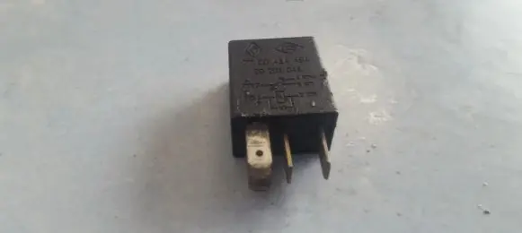 Renault Megane I Other relay 7700414484 29201041