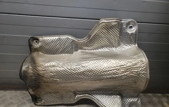 Jeep Grand Cherokee Exhaust heat shield 68069922AB