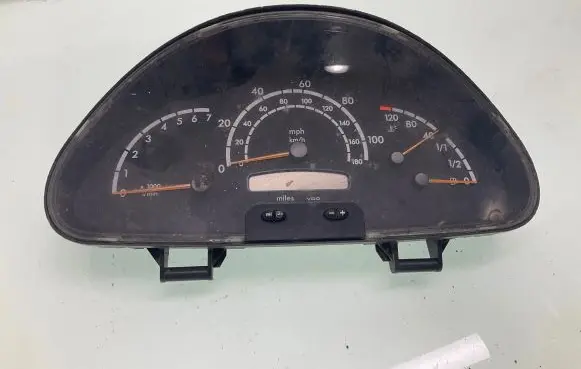 Mercedes-Benz Sprinter W901 W902 W903 W904 Speedometer (instrument cluster)