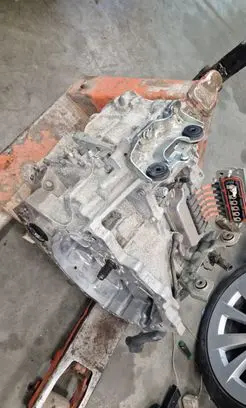 Lexus UX Automatic gearbox