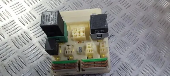 Mitsubishi Carisma Fuse box set 1341YA1