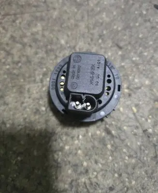 BMW 5 E39 Other devices 6902285