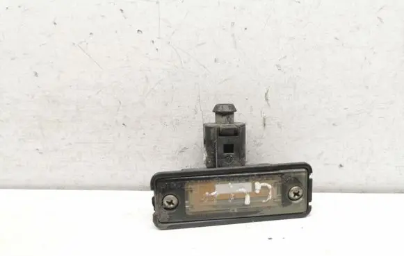Volkswagen Golf IV Number plate light 1J6943021