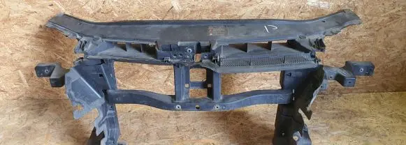 Volkswagen PASSAT B6 Radiator support slam panel 701010081