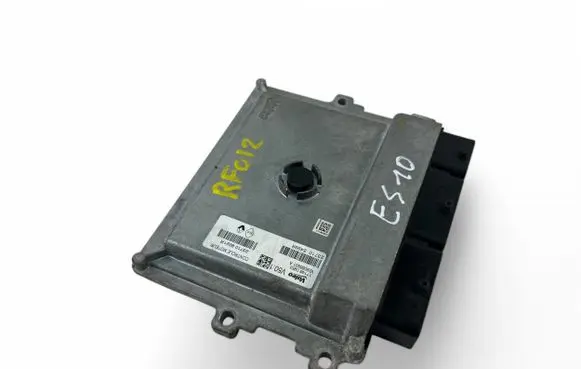 Dacia Sandero Engine control unit/module ECU 237109221R 237105499R