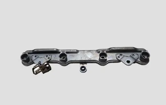 Honda CR-V Fuel main line pipe