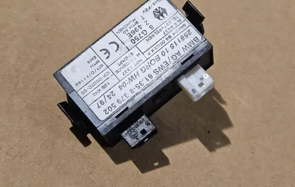 BMW Z3 E36 Immobilizer control unit/module 61358379502 25811510
