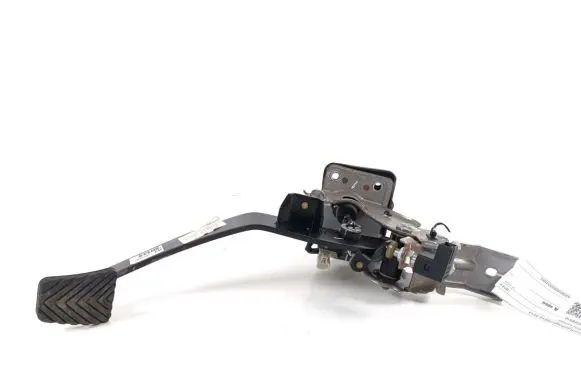 KIA Sportage Clutch pedal 328022S910