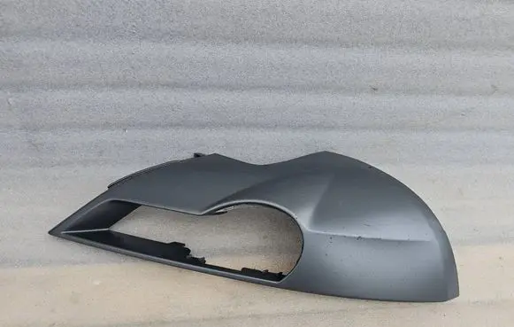 Front bumper lip