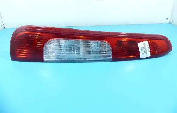 Ford C-MAX I Rear/tail lights IMPRK1347049