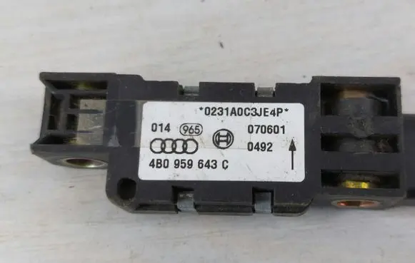 Volkswagen Phaeton Airbag deployment crash/impact sensor 4B0959643C