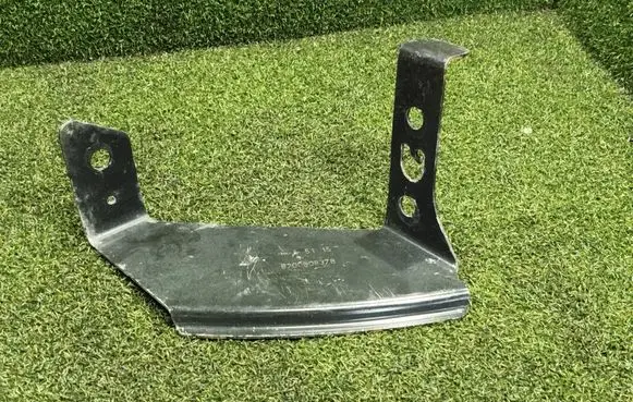 Renault Master III Front bumper mounting bracket 8200808378