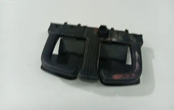 Volkswagen PASSAT B6 Cup holder 
