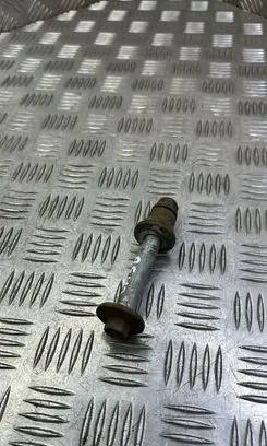 Honda CR-V Rear suspension camber bolt 