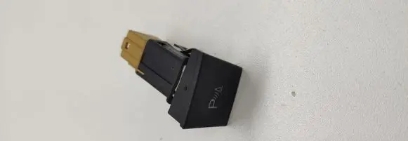 Volkswagen PASSAT B6 Parking (PDC) sensor switch 3C0927122B