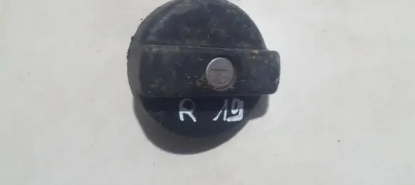 Renault 19 Fuel tank filler cap 002521b