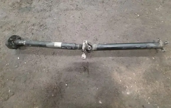 Mercedes-Benz C W204 Middle center prop shaft A2044100906 2044100906