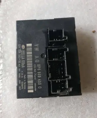 Audi A3 S3 8P Comfort/convenience module 8P0959433C 05700610 5DK00858336