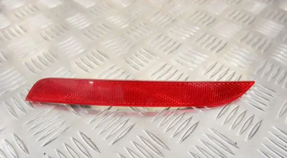 BMW 5 F10 F11 Rear tail light reflector 7203238