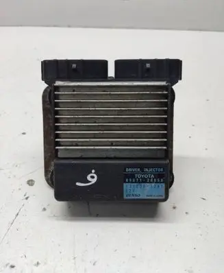 Toyota Avensis Verso Fuel injection control unit/module 8987120050 1310001261