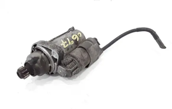 Volkswagen Golf V Starter motor 02M911023M