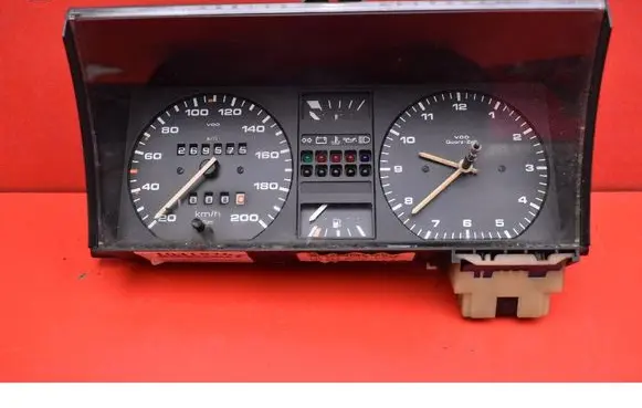 Volkswagen Golf II Speedometer (instrument cluster) 191919033LR