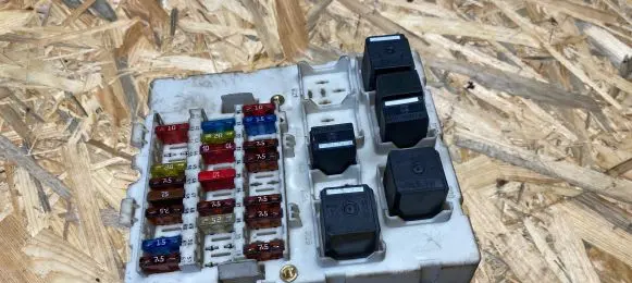 Ford Connect Fuse module 2T1T14A073BD