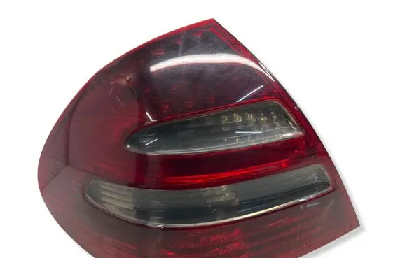 Mercedes-Benz E W211 Rear/tail lights A2118200564