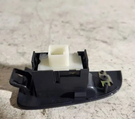 Toyota Avensis T250 Electric window control switch 7427105020 0705017274