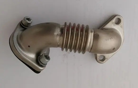 Iveco Daily 6th gen EGR valve line/pipe/hose 5801423958