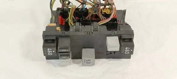 Volkswagen Caddy Comfort/convenience module 3C8937049D 09612282 F005V00744
