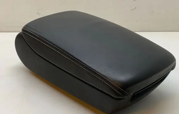 Audi A6 S6 C6 4F Armrest