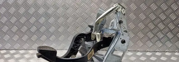 Opel Vectra C Pedal assembly 180080012 214302