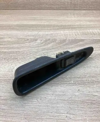Volvo S40, V40 Electric window control switch 821424 03458028
