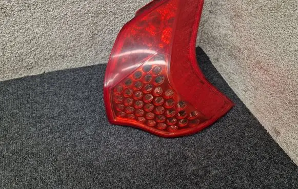 Rear/tail lights