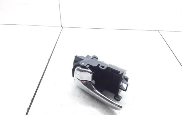 Front door interior handle