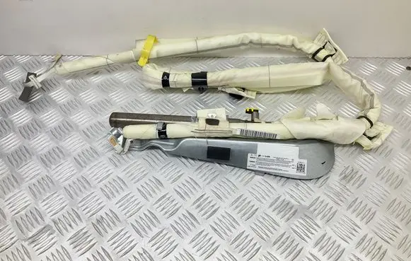 Roof airbag